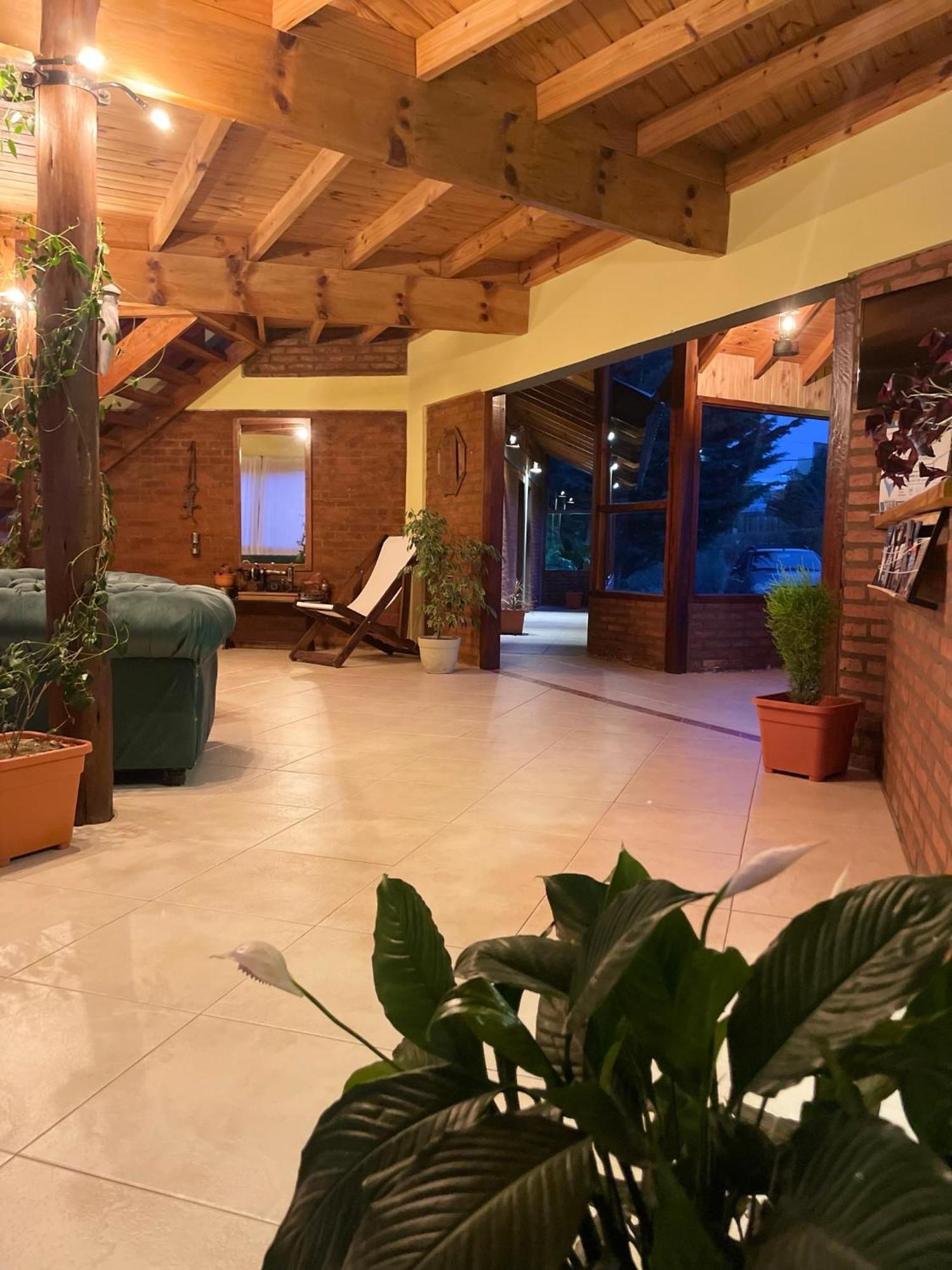 Ruca Nel Hotel El Calafate Buitenkant foto